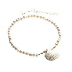 Elegant Anklet with a Cascade of Tiny Pearl Isolated on Transparent Background