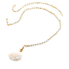 Elegant Anklet with a Delicate Cascade of Ti Isolated on Transparent Background