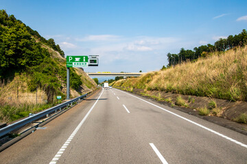 Parking area sign on the Shin-Tomei Expressway