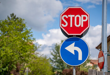 Traffic signs, Road signs