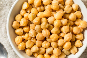 Healthy Organic Raw Canned Garbanzo Bean Chickpeas