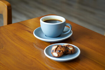 Obraz premium Hot Americano from Indonesia, captured on May 23, 2025. A rich espresso blend brewed with hot water, delivering bold flavor and a smooth finish with local coffee character