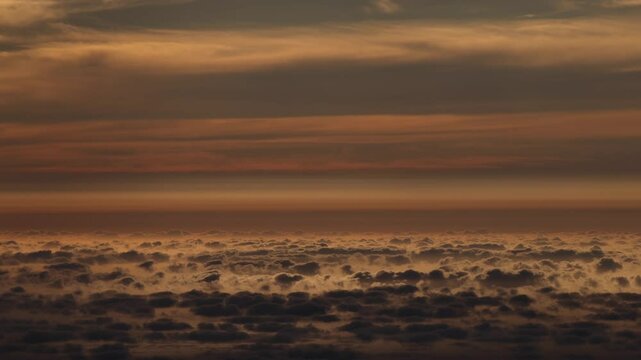 Clouds in timelipse movement at down