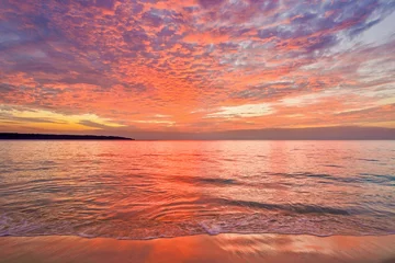 Fotobehang Koraal 夕焼けの前浜ビーチ　沖縄　宮古島  © TADANOBU SEIKE
