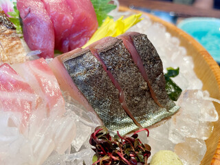 刺身盛り合わせ（まぐろ・鯛・かつお・さわら）