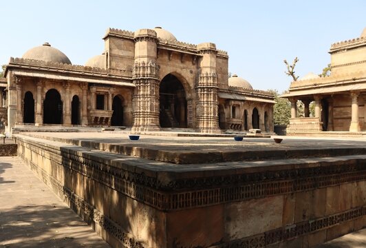 Bai Harir Ki Vav (Stepwell), Masjid (Mosque) & Dargah Carving Pattern Design Photography While Traveling Ahmedabad stock photo