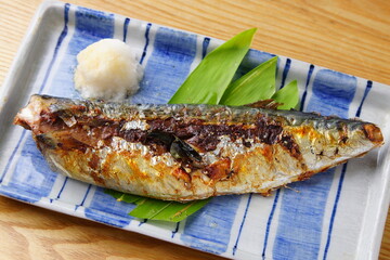 鯖の塩焼き