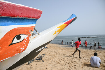 Senegal dakar Afrique bateau peche pirogue