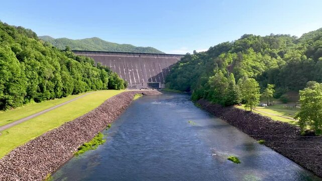 aerial pullout from fontana dam, fontana lake