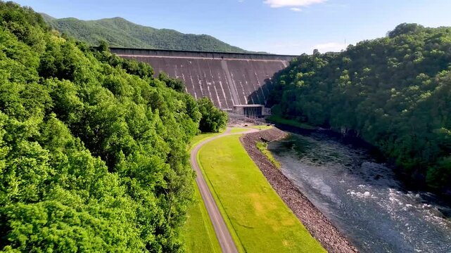 aerial push in to reveal fontana dam and fontana lake in north carolina, tva dam