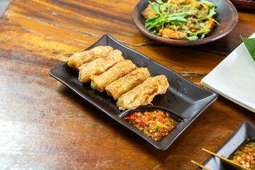 Indonesian nusantara cuisine ayam goreng deep fried snack
