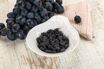 Dry ripe sweet blue raisin