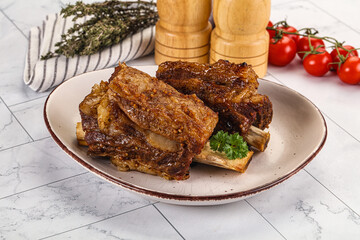 Baked beef ribs with marinade