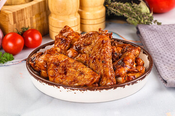 Buffalo chicken wings barbecue sauce