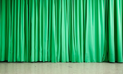 Minimalist full frame curtain specially designed for use by decorators and architects