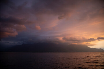 Fototapeta premium sunset over the leman lake