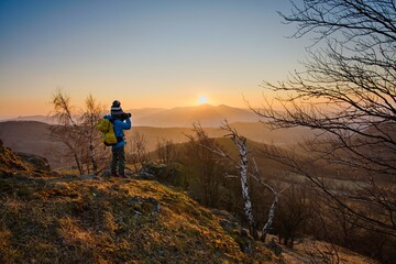 A spring getaway to the Česk&eacute; středohoř&iacute; with the little one