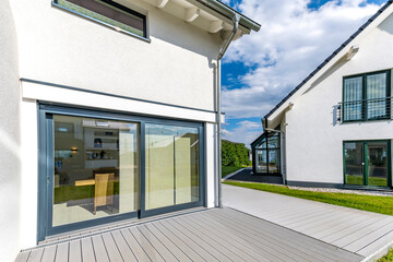 Fototapeta premium Eigenheim, Einfamilienhaus, Wohnhaus