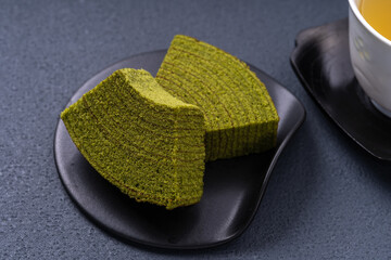 抹茶バウムクーヘン