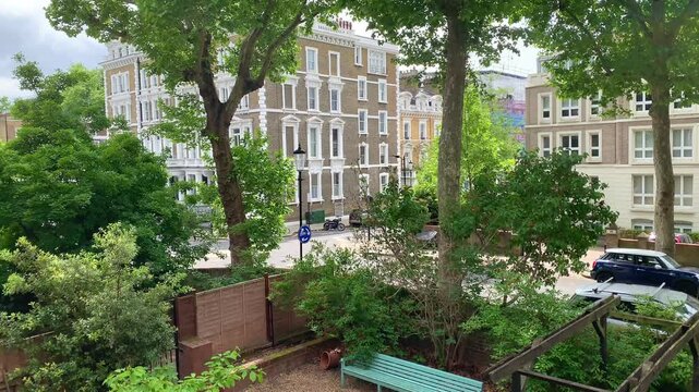 Terraced Houses, Holland Park Townhouses, Kensington, Notting Hill, Semi-Detached Victorian Italianate Architecture, Second Empire Style, Brick Stucco Facade, West London, England, UK