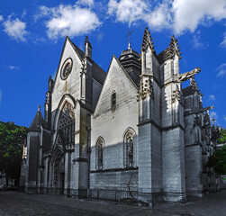 Fototapeta premium Church Notre Dame la Riche, XV century. City Tours, France