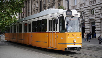 famous yellow tram in budapest
