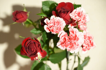 薔薇とカーネーション