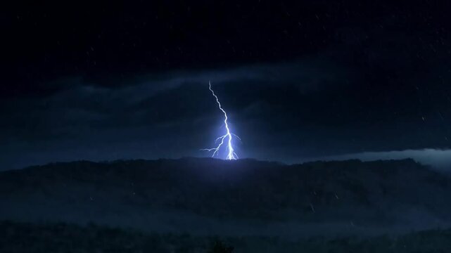 a thunder bolt heat lightening during rain at night