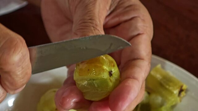 Fresh Amla (Indian gooseberry) fruits.