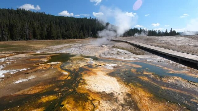 Spasmodic Geyser, Upper Geyser Basin, Yellowstone National Park, Wyoming, USA