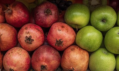Fresh fruits for making fresh juice at the Istanbul market