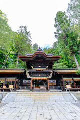 初夏の諏訪大社 下社 秋宮　長野県諏訪郡　Suwa Taisha Shrine in early summer. Shimosha. Akimiya. Nagano Pref, Suwa District.