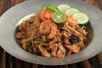 Stir Fry Char Kway Teow with Prawn