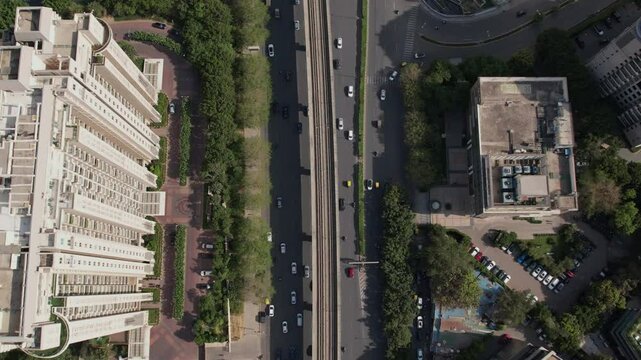 Drone Shot of DLF Golf Course Road Gurgaon &ndash; Aerial View of Luxury High-Rises, Modern Infrastructure, Green Spaces, and Premium Real Estate in Gurugram, India