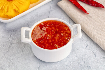 Sweet and spicy chili pineapple sauce