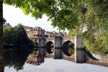 Fototapeta premium Verdure er paysage urbain 