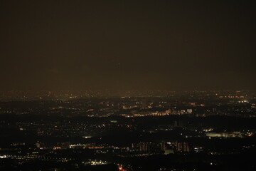 山と雲と木と月