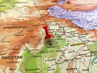 Fototapeta premium view of Bahawalpur, City in Punjab, Pakistan, on a geographical map of Asia, marked with red pushpin