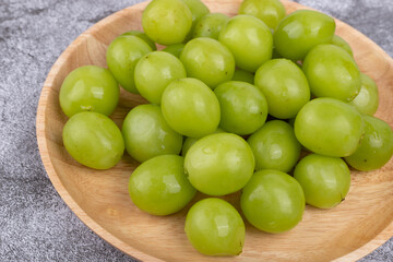 Sunshine Rose grapes on the plate