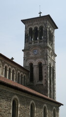 Clocher de la collégiale Notre-Dame de Clisson église catholique d'influence italienne