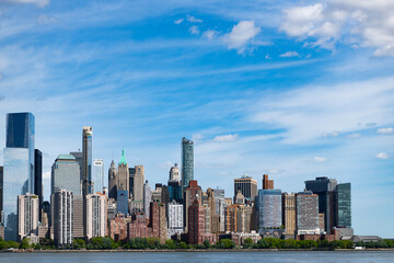 Obraz premium New York, United States. New York city skyline in Midtown Manhattan. USA, NYC, NY, Manhattan. Lower Manhattan skyline. New York from New Jersey. Downtown Manhattan. American financial center