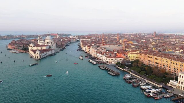 ベニス ベネチア 観光 旅行 空撮 ヨーロッパ 教会 古代都市
