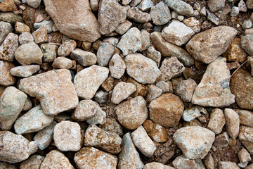 Spectacular texture of a group of rocks chopped into pieces.