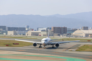 Intersection of Sky and Earth – Fukuoka Airport