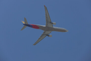 低空アプローチ、福岡の空