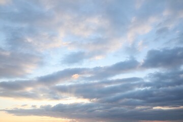 Obraz premium Picturesque view of sky with clouds at sunset