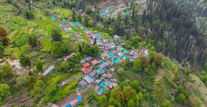 grahan village kasol himachal drone shot Beauiful