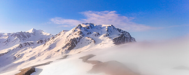 beautiful view of sar pass summit