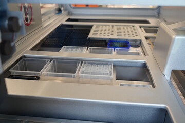 Fototapeta premium Automated DNA extraction.