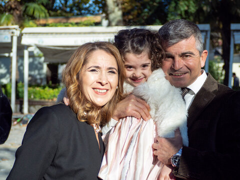  family picture at the wedding